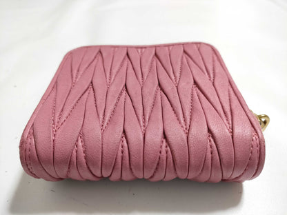 Miu Miu Matelasse wallet with box