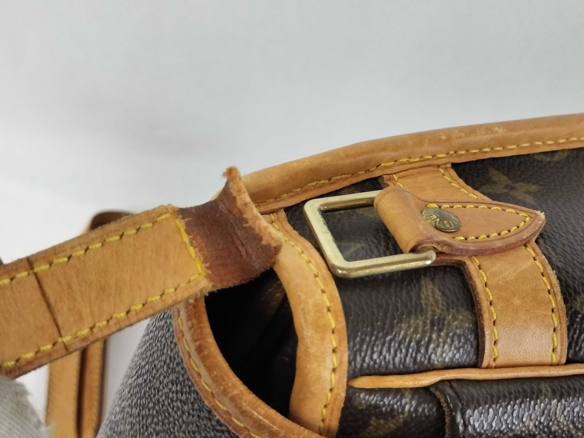 LOUIS VUITTON Monogram Louis Vuitton Sologne Monogram M42250 Shoulder Bag