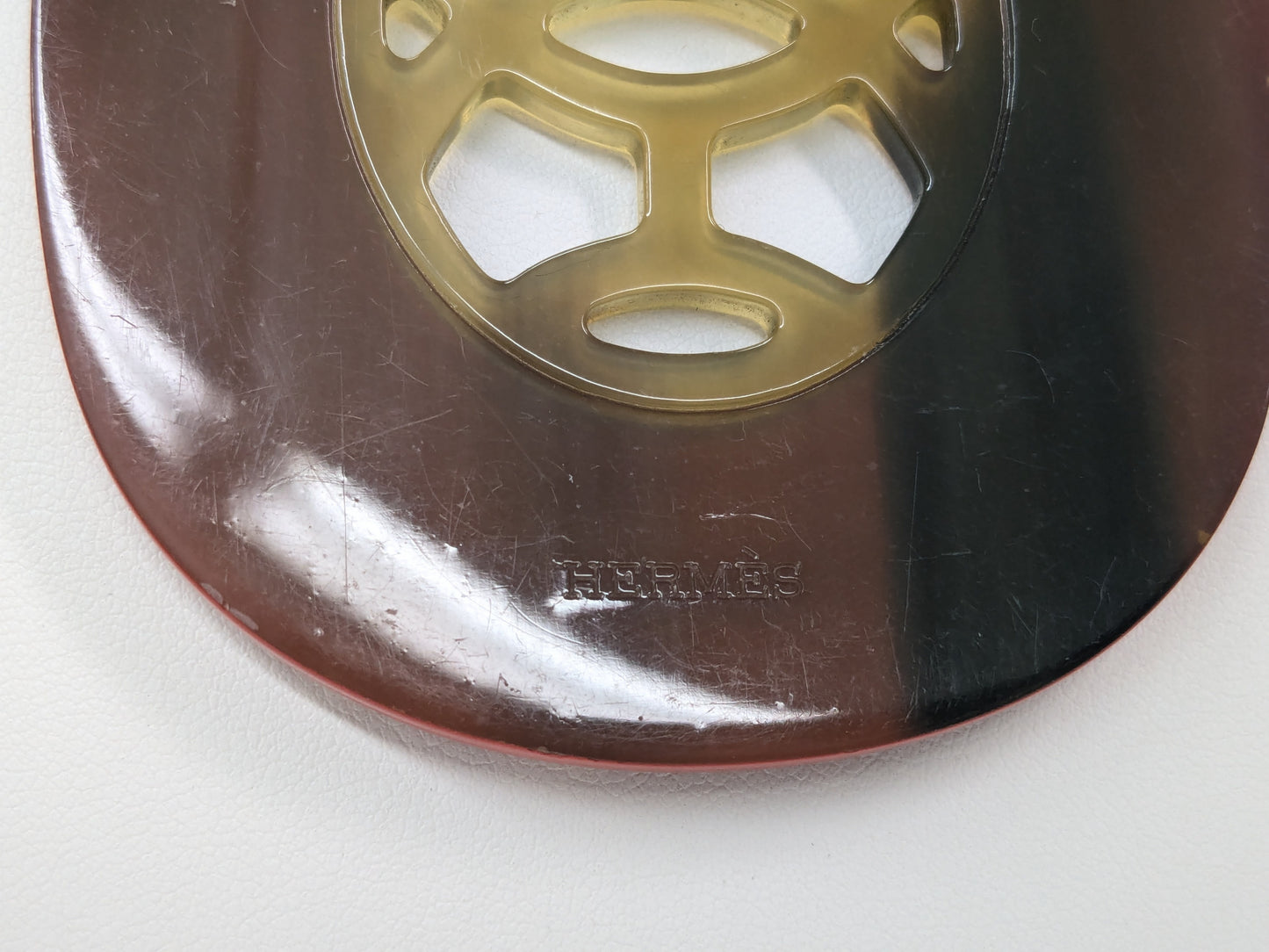 HERMES Lift GM Buffalo Horn x Lacquer Wood Necklace Red Necklace