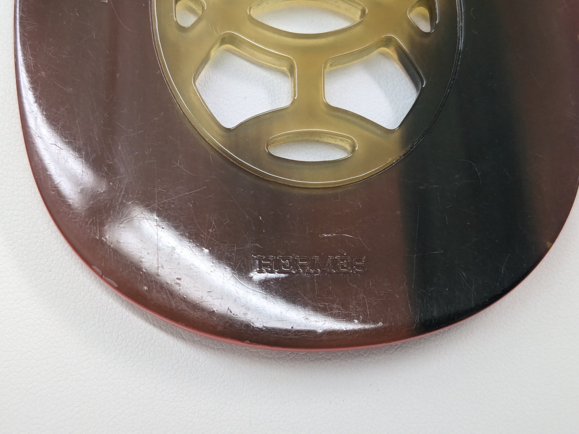 HERMES Lift GM Buffalo Horn x Lacquer Wood Necklace Red Necklace