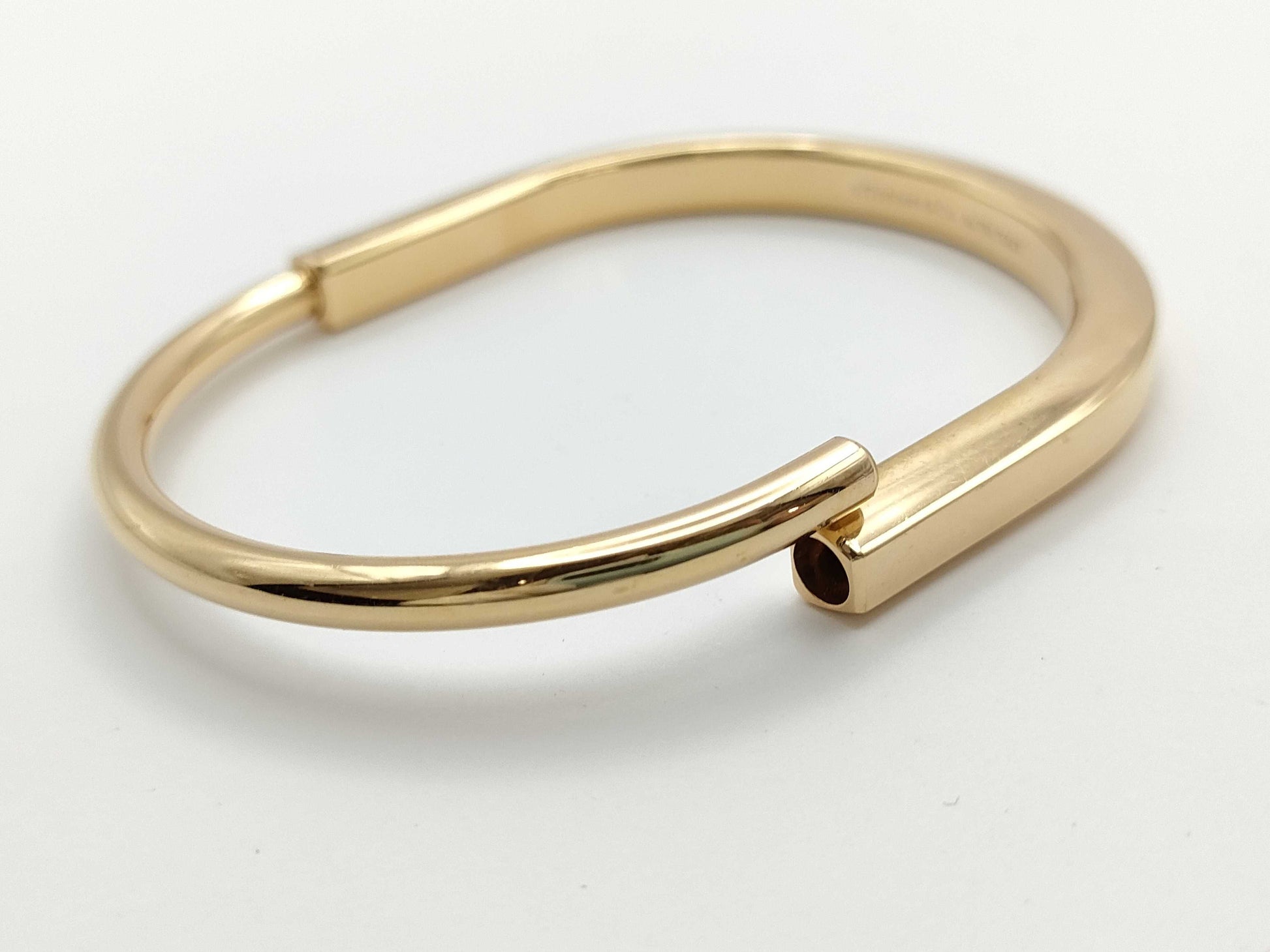 Tiffany & Co. Lock PG Au750 29.7g Bracelet/Bangle 