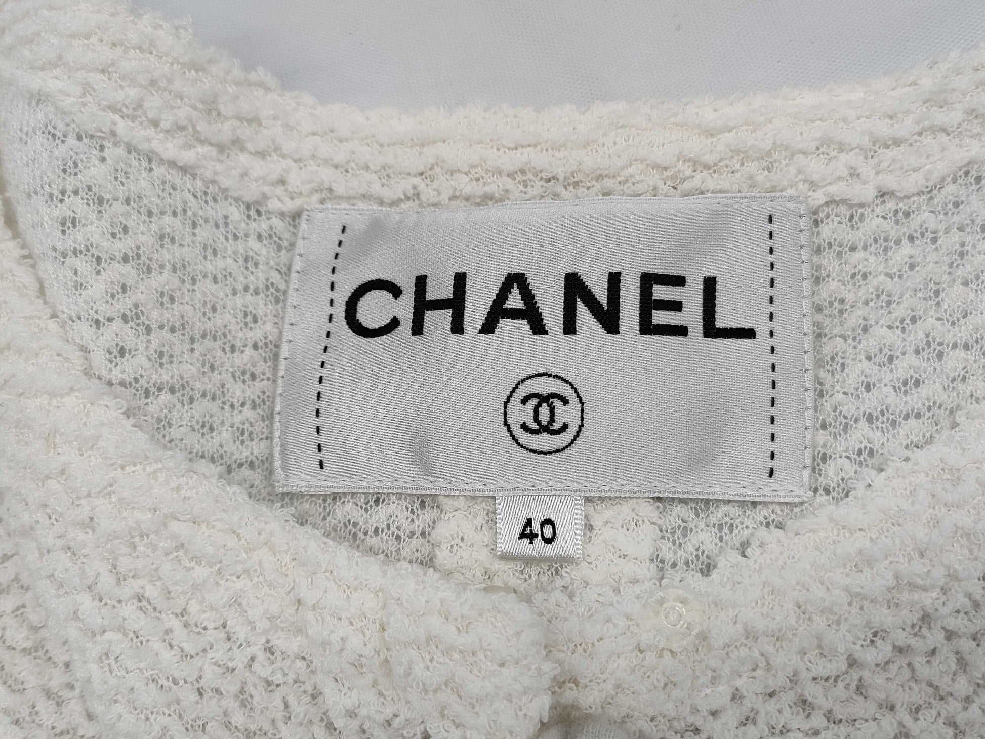 CHANEL Cardigan Size 40 Cardigan