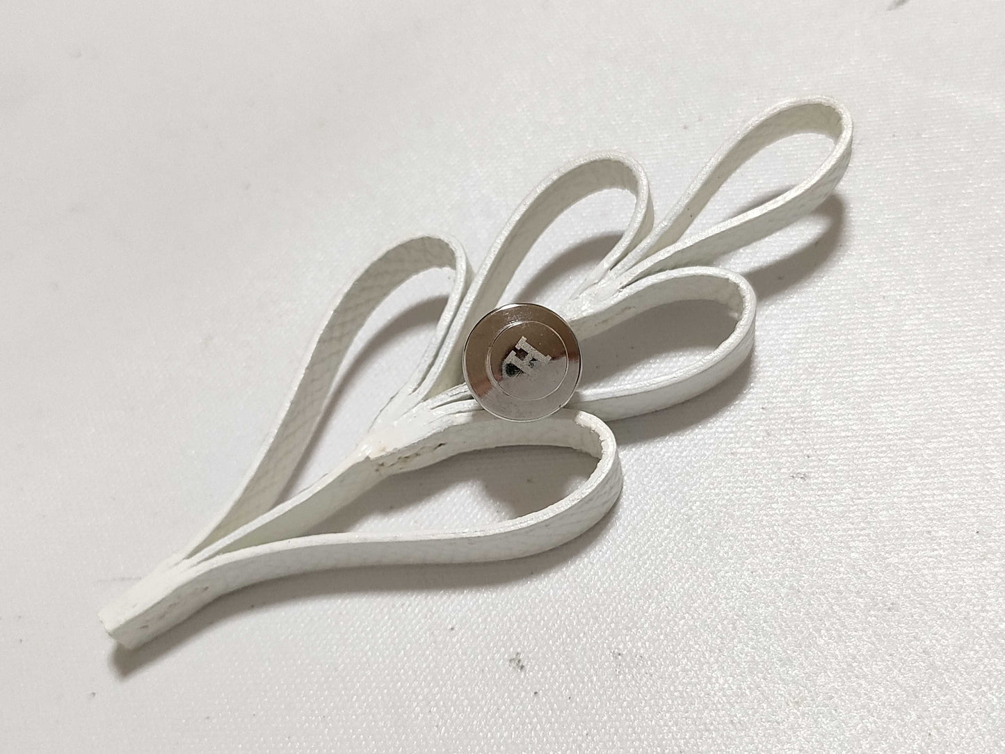 HERMES Hermes pin badge brooch white brooch