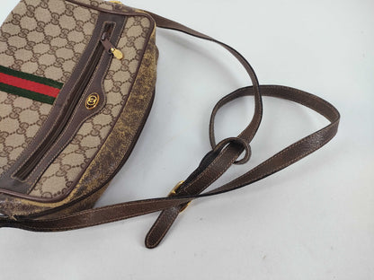 GUCCI GG Supreme Gucci Sherry Shoulder Bag 24.02.005