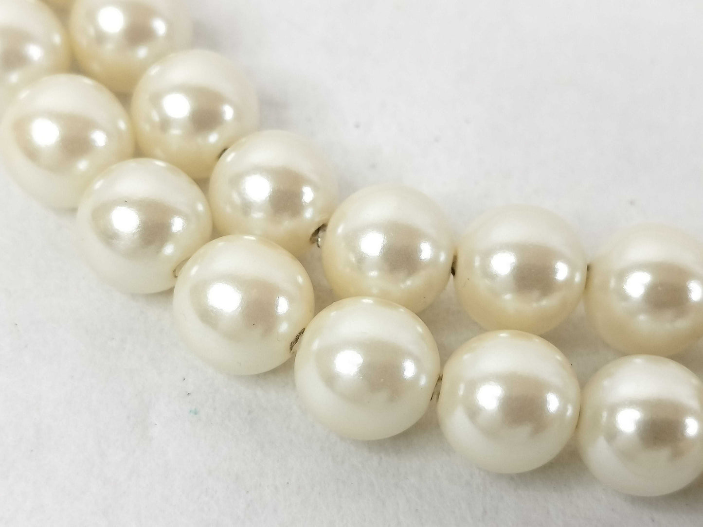 GIVENCHY Pearl Rose Necklace