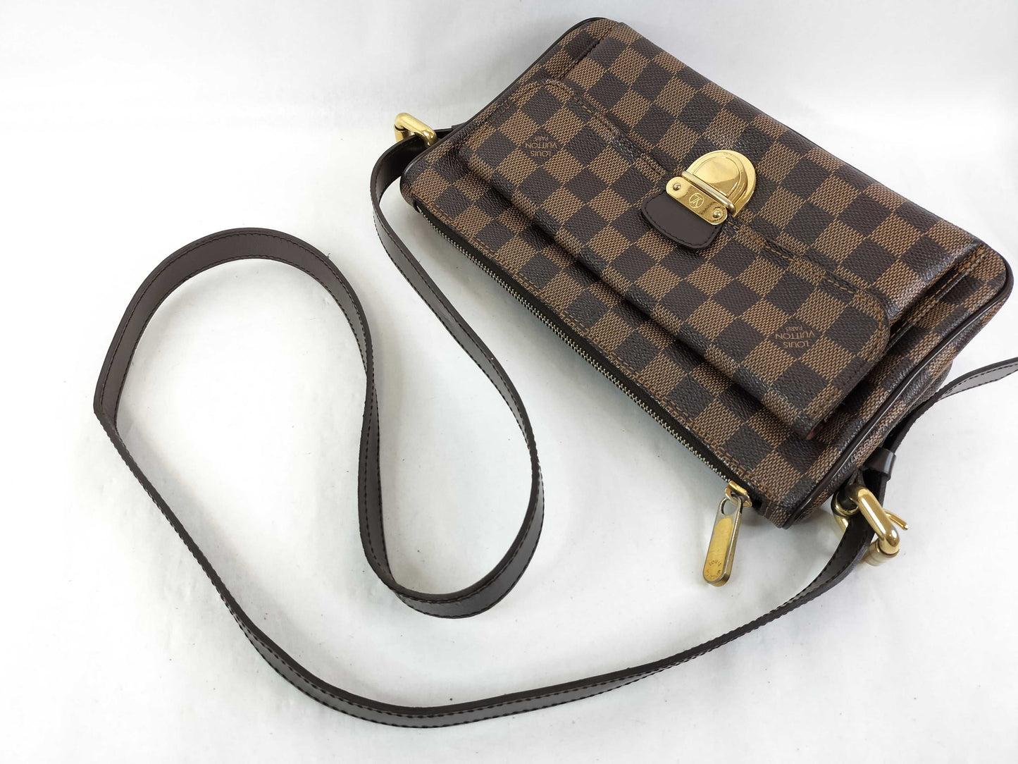 LOUIS VUITTON Damier Ravello GM Shoulder Bag