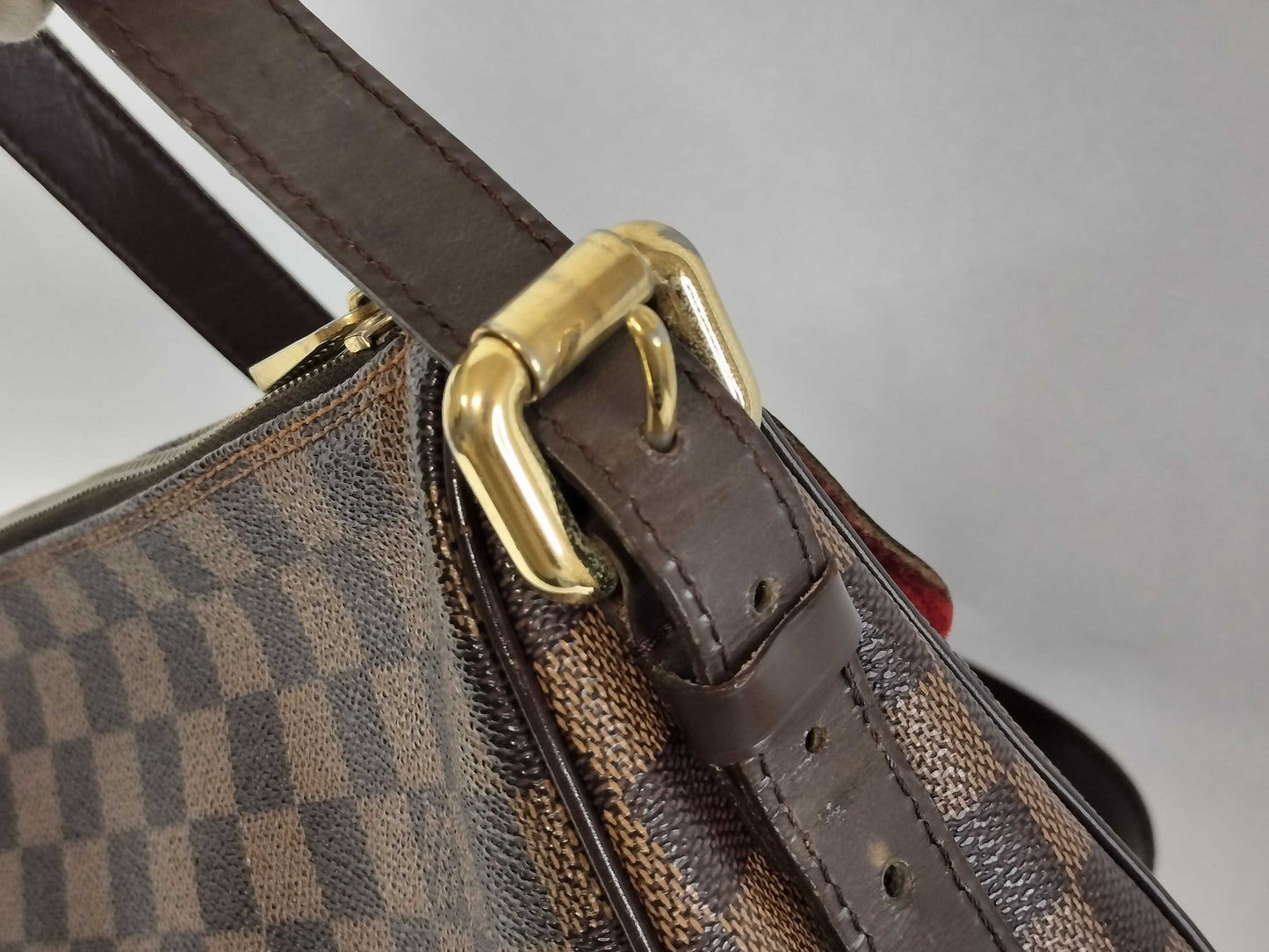 LOUIS VUITTON Damier Ravello GM Shoulder Bag