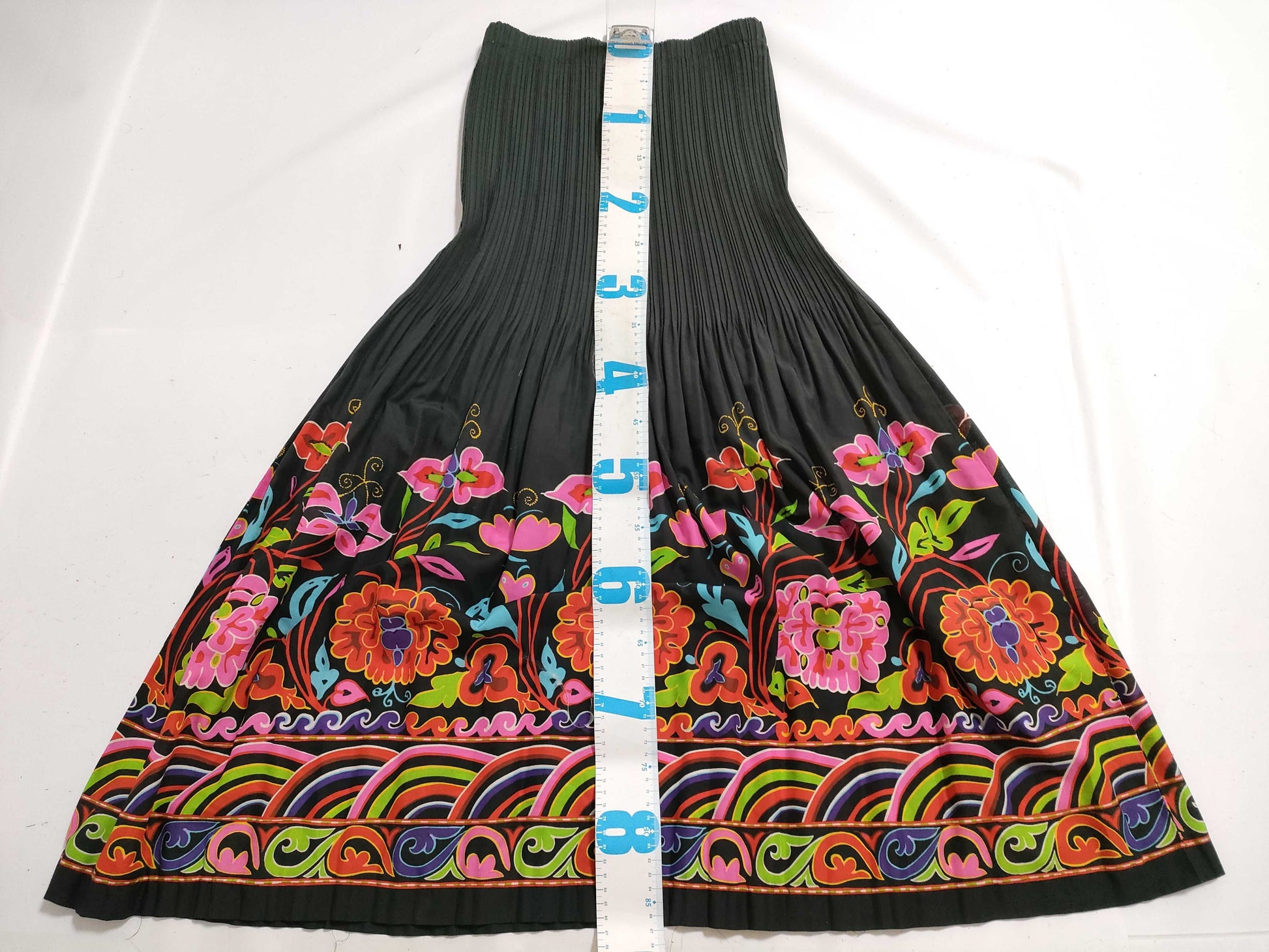 ISSEY MIYAKE ISSEY MIYAKE Floral Pleated Skirt Skirt