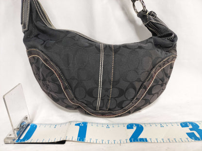 COACH Signature Coach Shoulder Bag Shoulder Bag