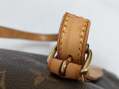 LOUIS VUITTON Monogram LV Bucket GM M42236 Monogram Handbag