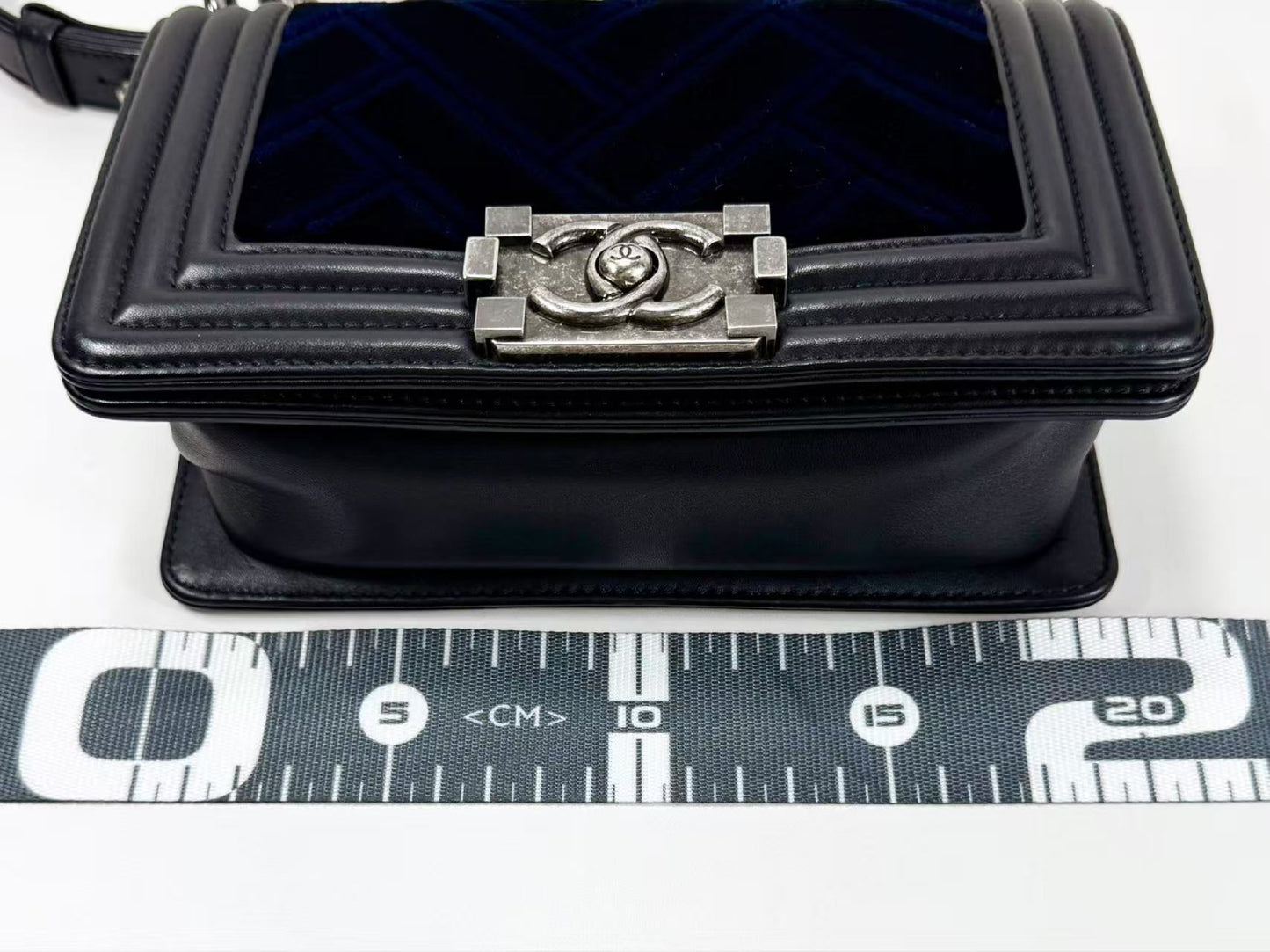 CHANEL Black Boy 20 Velvet and Leather Shoulder Bag, 20cm Wide, Approx. 23rd Series, with Seal, Vintage S Clasp, Item No. 23086168, Excellent Condition