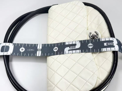 CHANEL Two-Tone Hula Hoop, Two-Tone/Black and White, Approximately 30cm Wide, 18th Series [Sealed], Silver Hardware, Handbag 18134603, Excellent Condition, AB