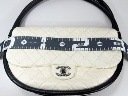 CHANEL Two-Tone Hula Hoop, Two-Tone/Black and White, Approximately 30cm Wide, 18th Series [Sealed], Silver Hardware, Handbag 18134603, Excellent Condition, AB