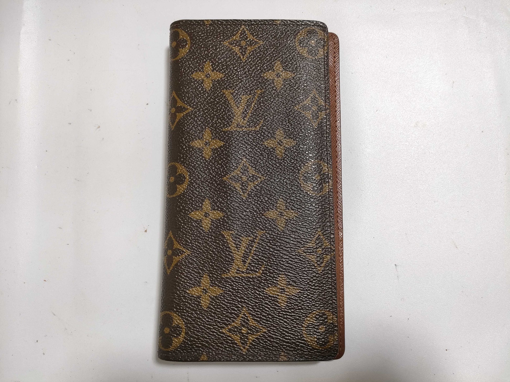 LOUIS VUITTON Monogram Wallet