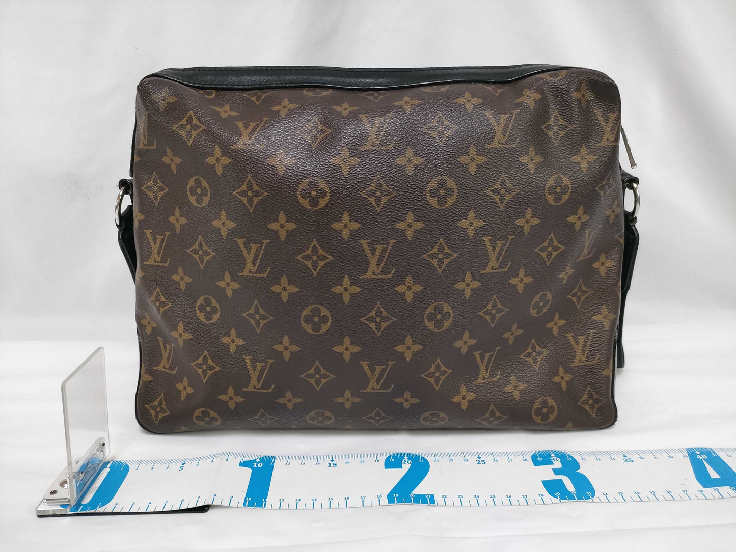 LOUIS VUITTON Monogram Macassar Torres Shoulder Bag M40387