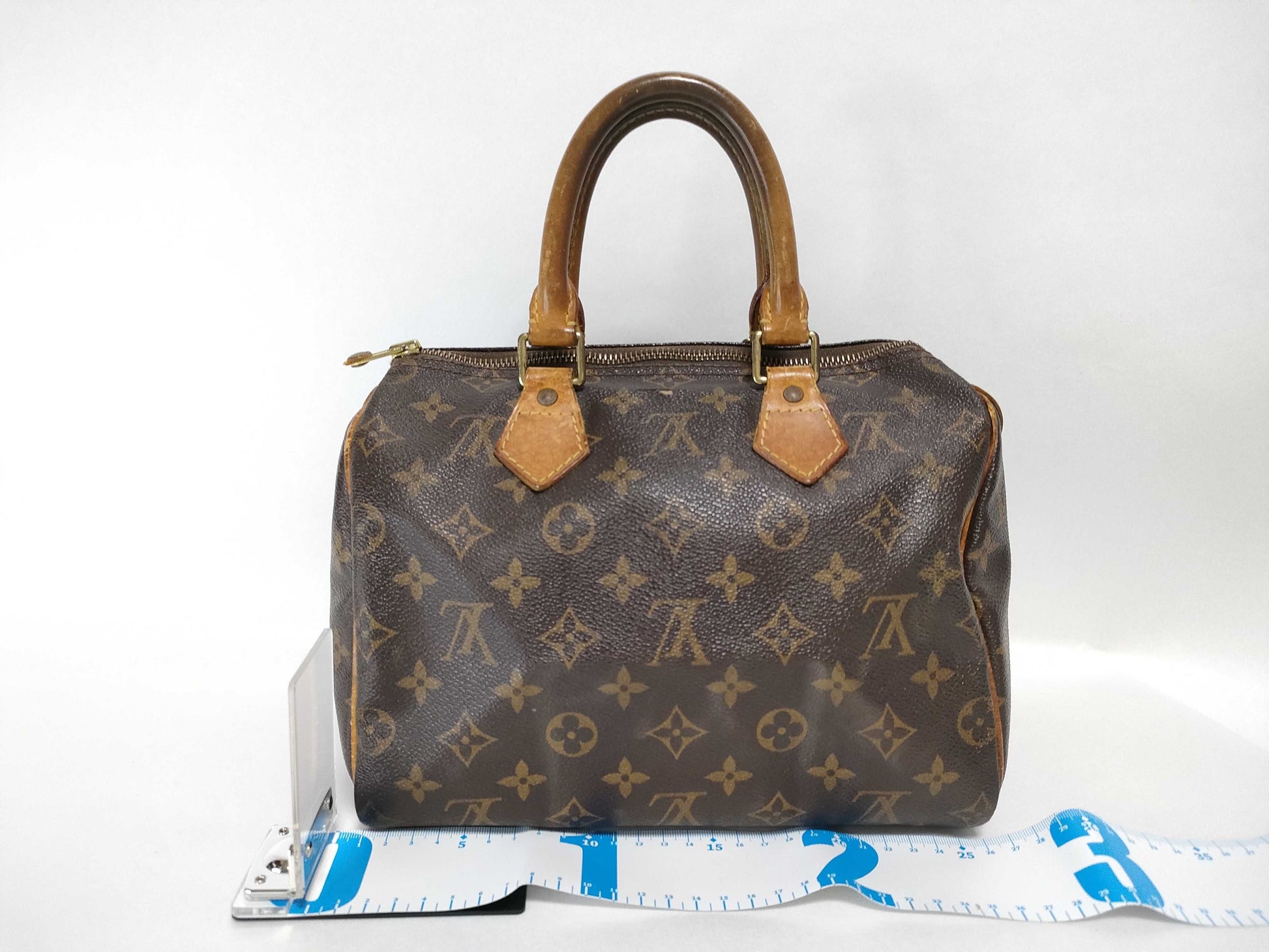 LOUIS VUITTON Monogram LV Monogram Speedy Handbag Handbag
