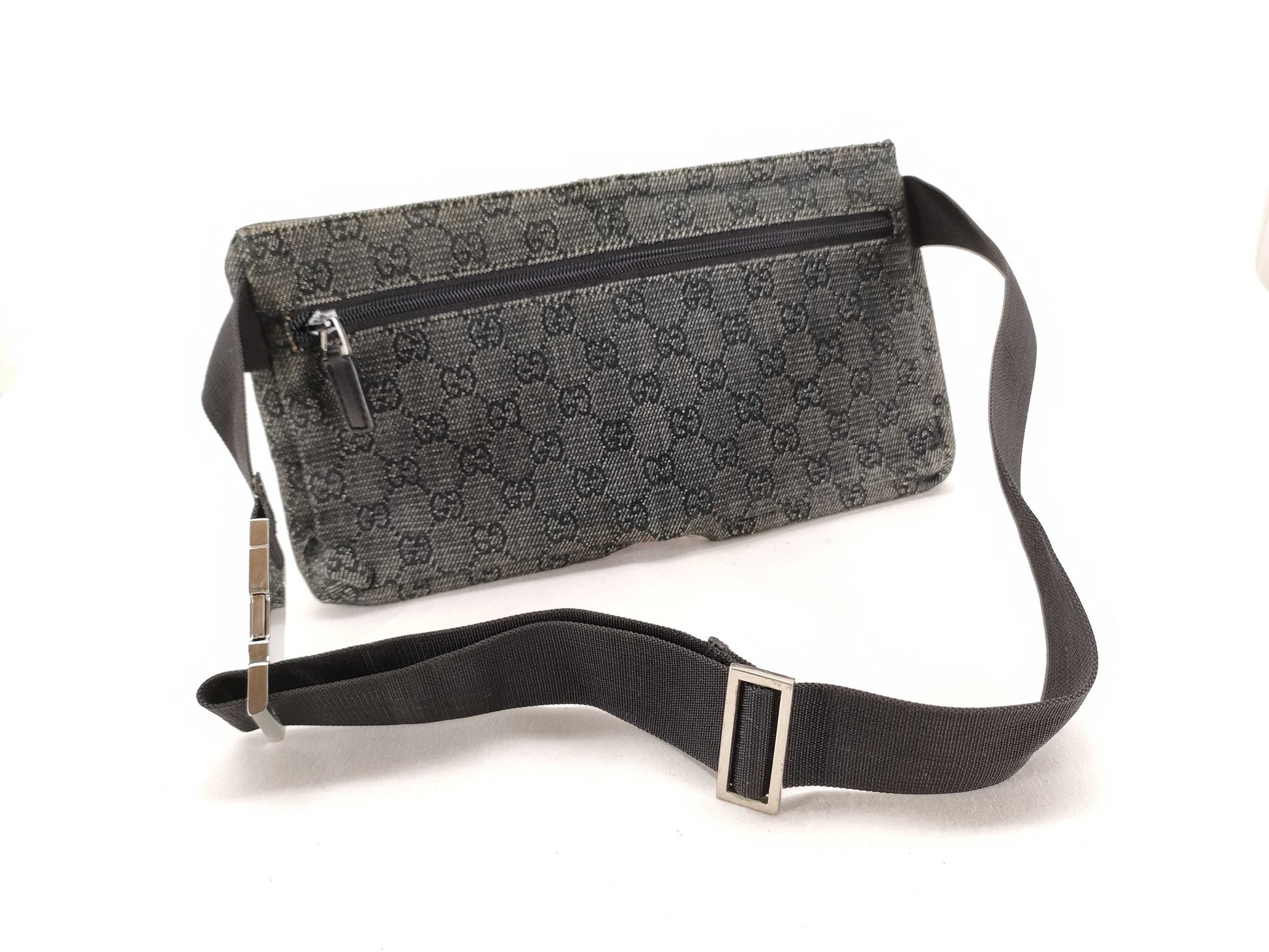 GUCCI GG Canvas Gucci Body Bag GG Canvas Leather Waist Pouch Black 28566 Waist Bag