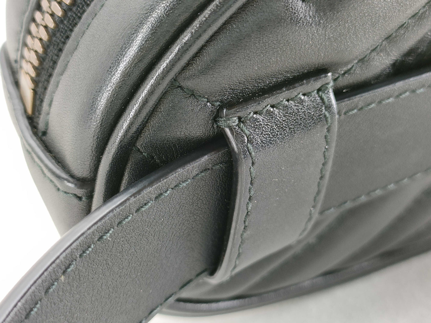 GUCCI GG Marmont 476434 Body Bag Leather Belt Bag Black Gold Hardware Quilted Waist Bag