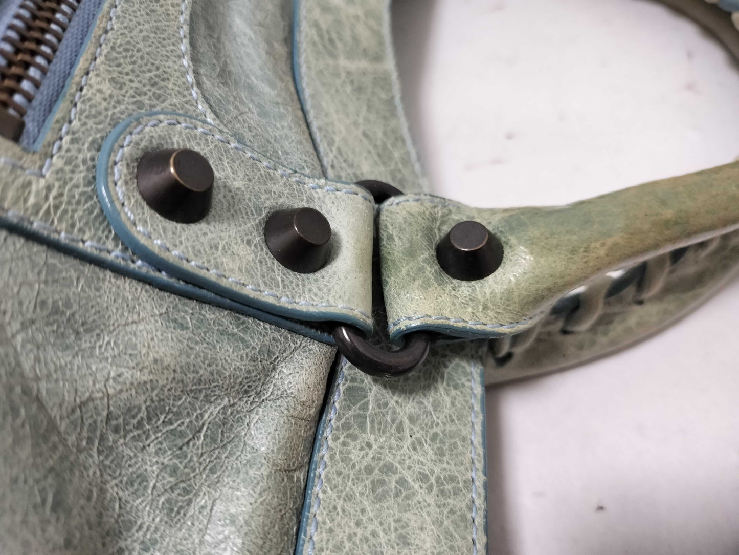 BALENCIAGA The City 2-way handbag, tote bag, shoulder bag, leather The City First THE CITY Classic Handbag