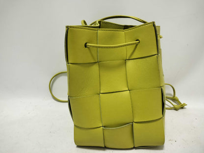 BOTTEGA VENETA BOTTEGA VENETA Bottega Veneta Cassette Intrecciato Shoulder Bag