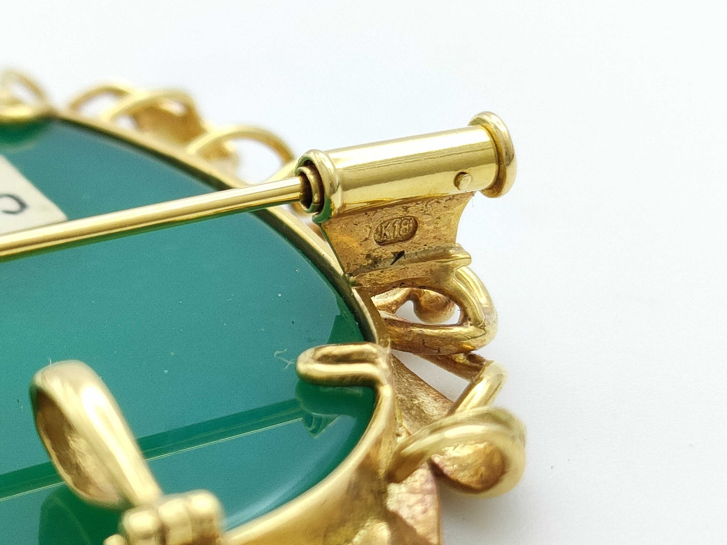 Cameo 18K 21.5g Brooch 