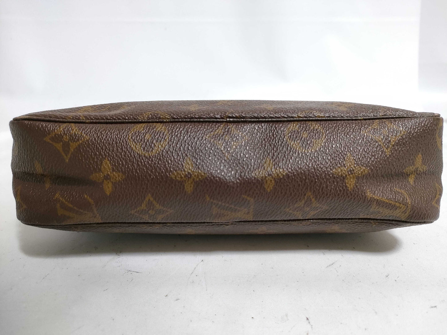LOUIS VUITTON Monogram True Towel 23 M47524 Pouch