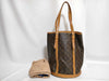 LOUIS VUITTON Monogram Monogram Bucket GM M42236/AR1927 Tote Bag