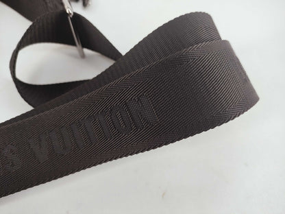 LOUIS VUITTON Monogram Eclipse Trio Messenger Shoulder Bag M69443 DU4270 Pouch/Coin Case Shoulder Bag