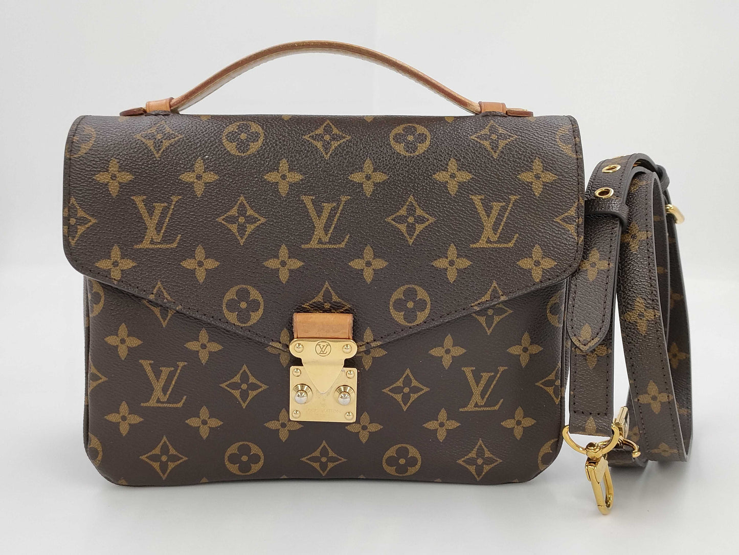 LOUIS VUITTON Louis Vuitton Message Shoulder Bag Handbag