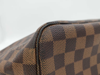 LOUIS VUITTON Neverfull Tote Bag