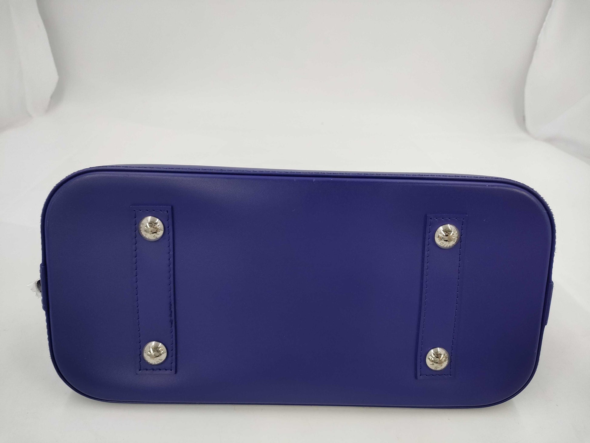 LOUIS VUITTON Epi Alma Bag