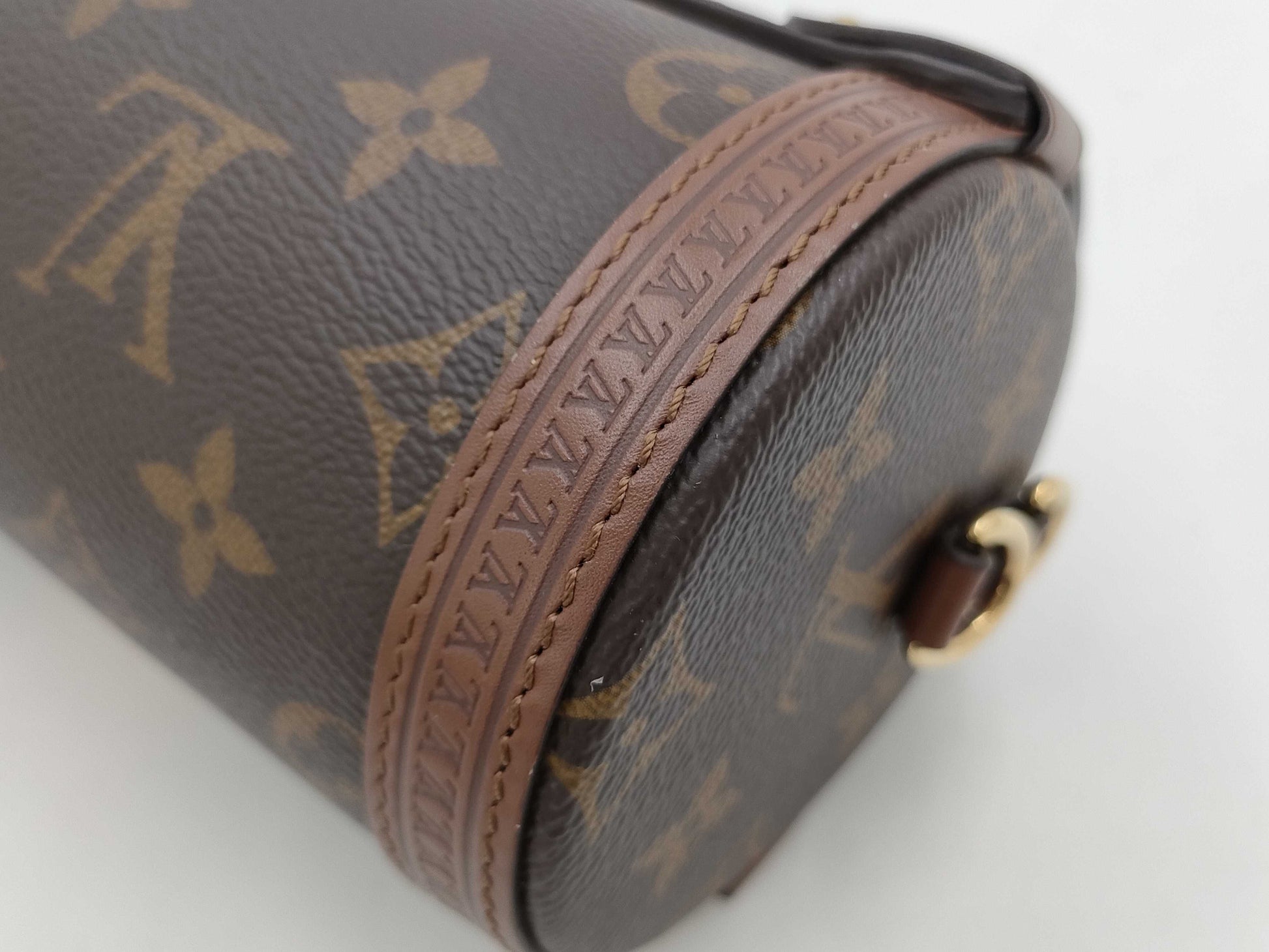 LOUIS VUITTON Papillon Shoulder Bag
