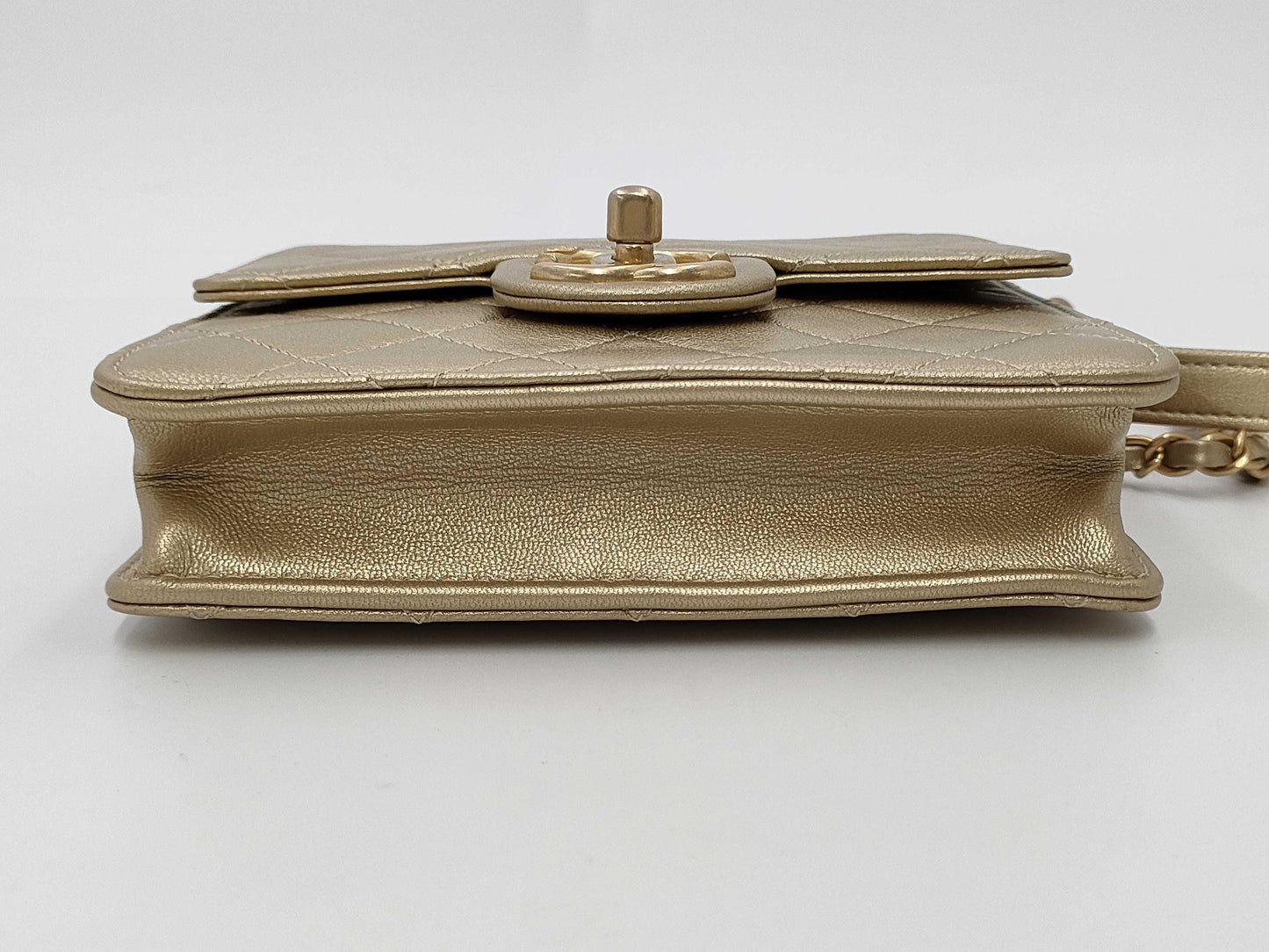 CHANEL Matelasse Chain Shoulder Bag