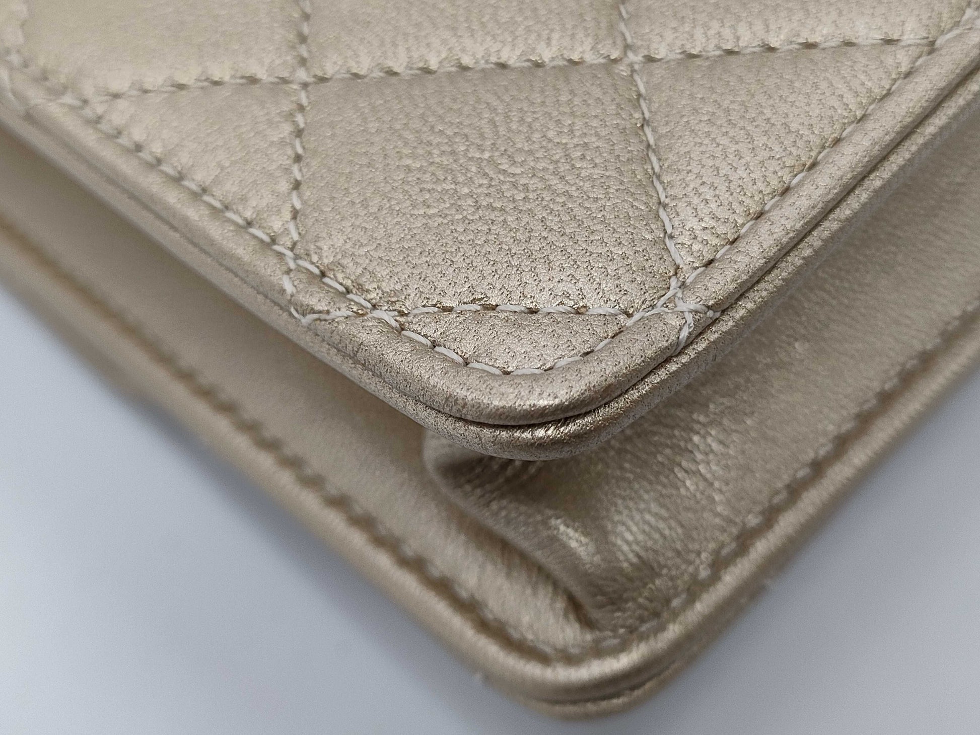 CHANEL Matelasse Chain Shoulder Bag