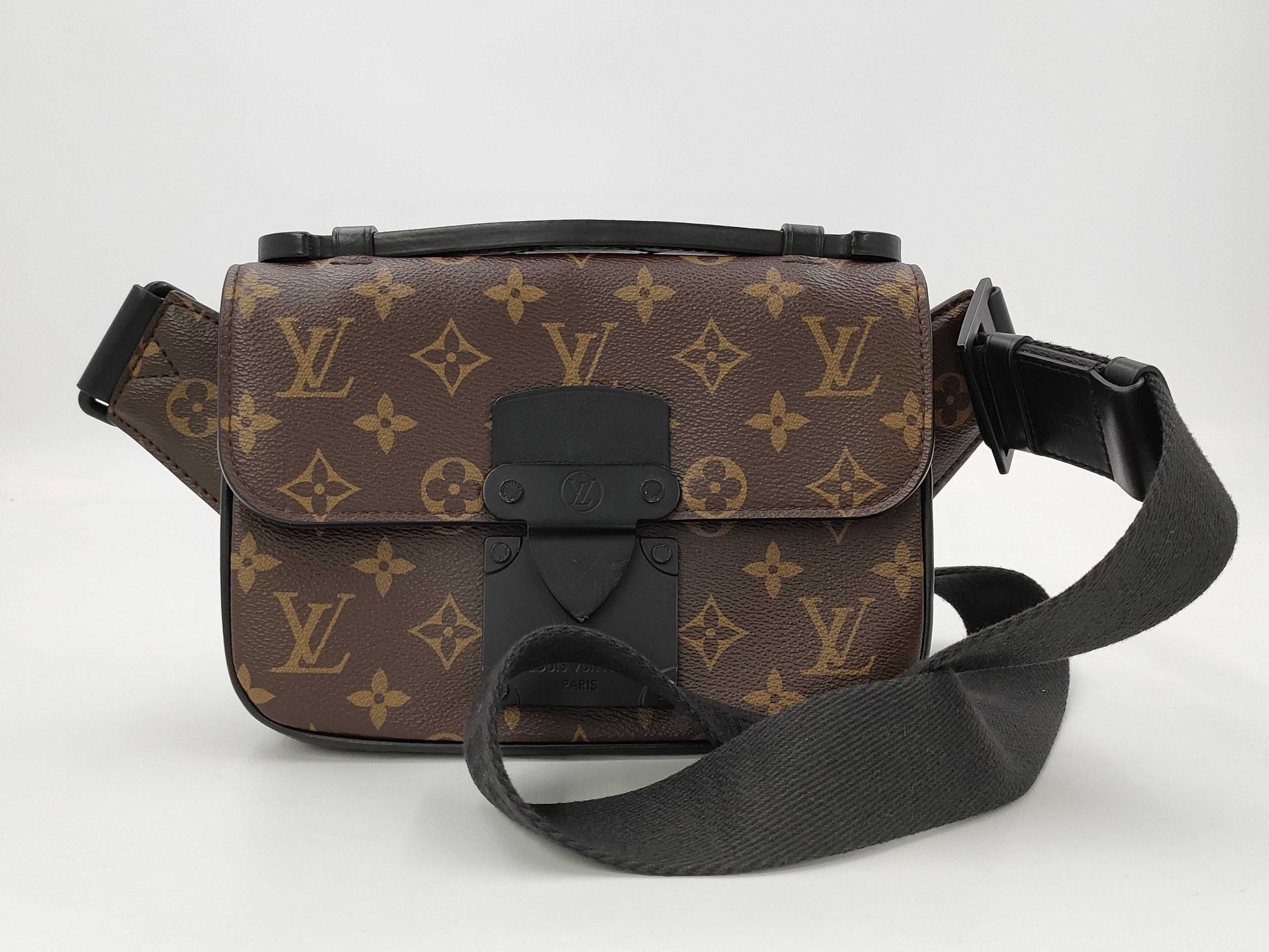LOUIS VUITTON Louis Vuitton Monogram Bum Bag Shoulder Bag
