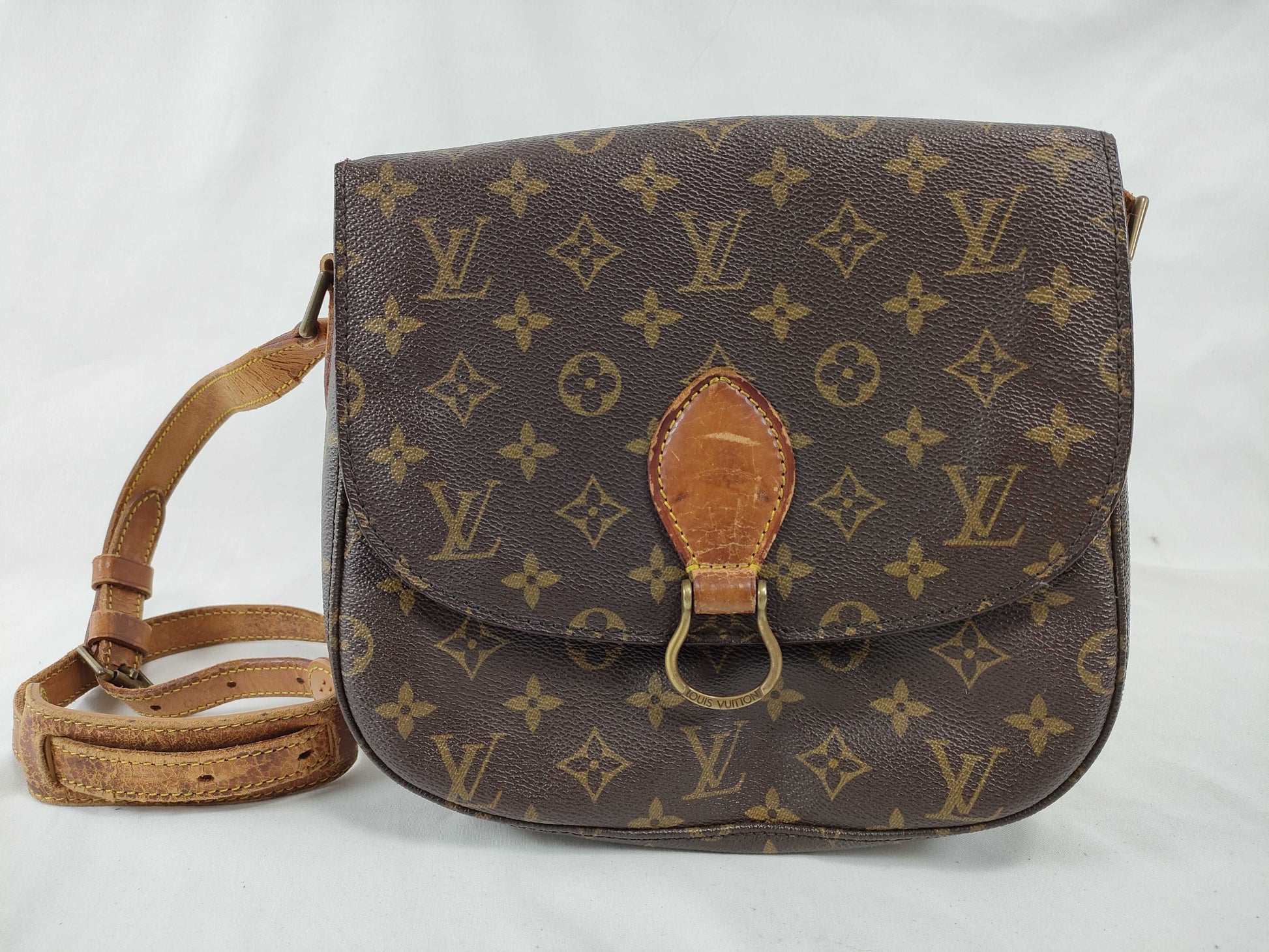 LOUIS VUITTON Monogram Saint-Cloud Shoulder Bag