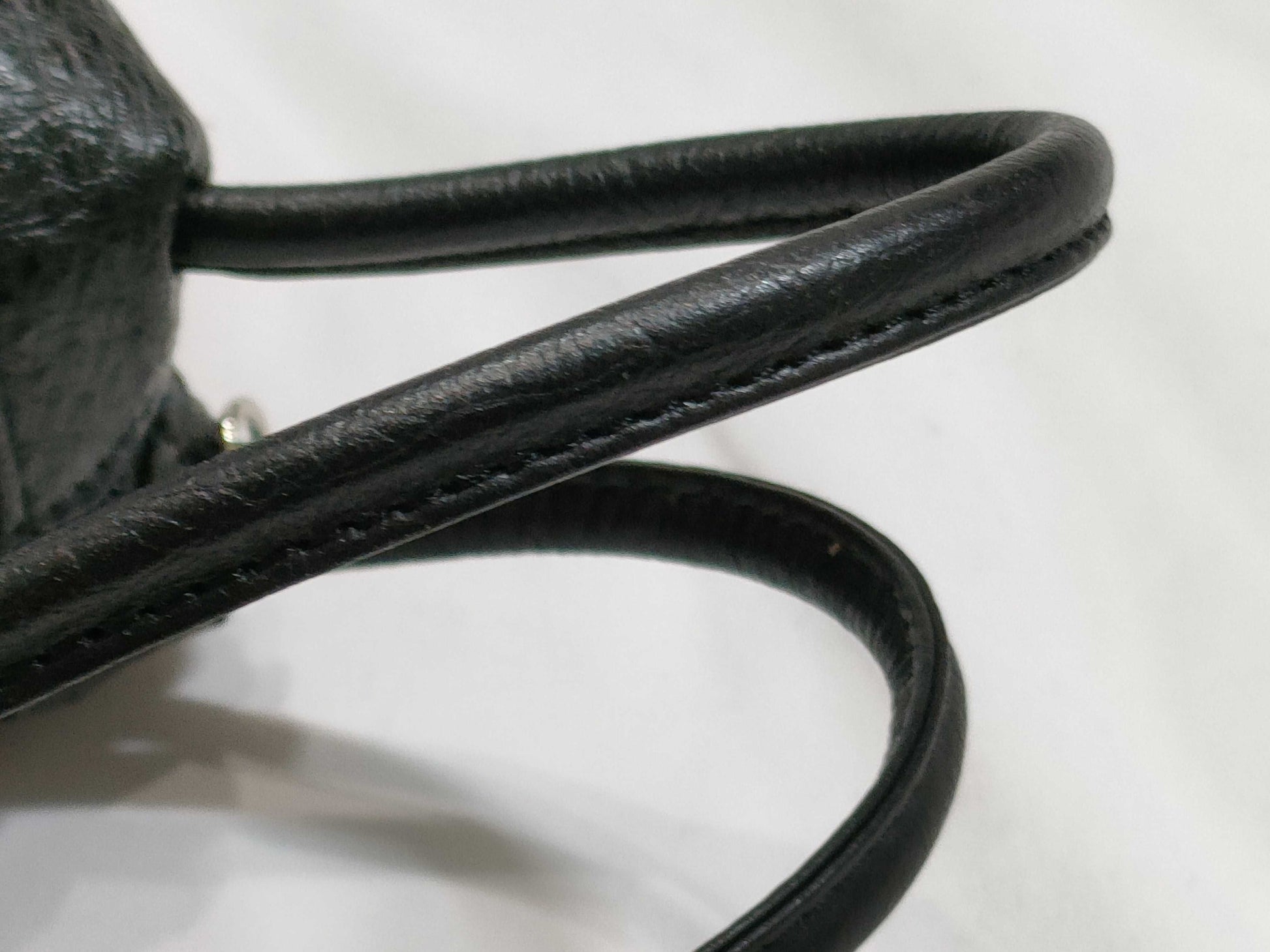 Ostrich shoulder bag x 4 pieces