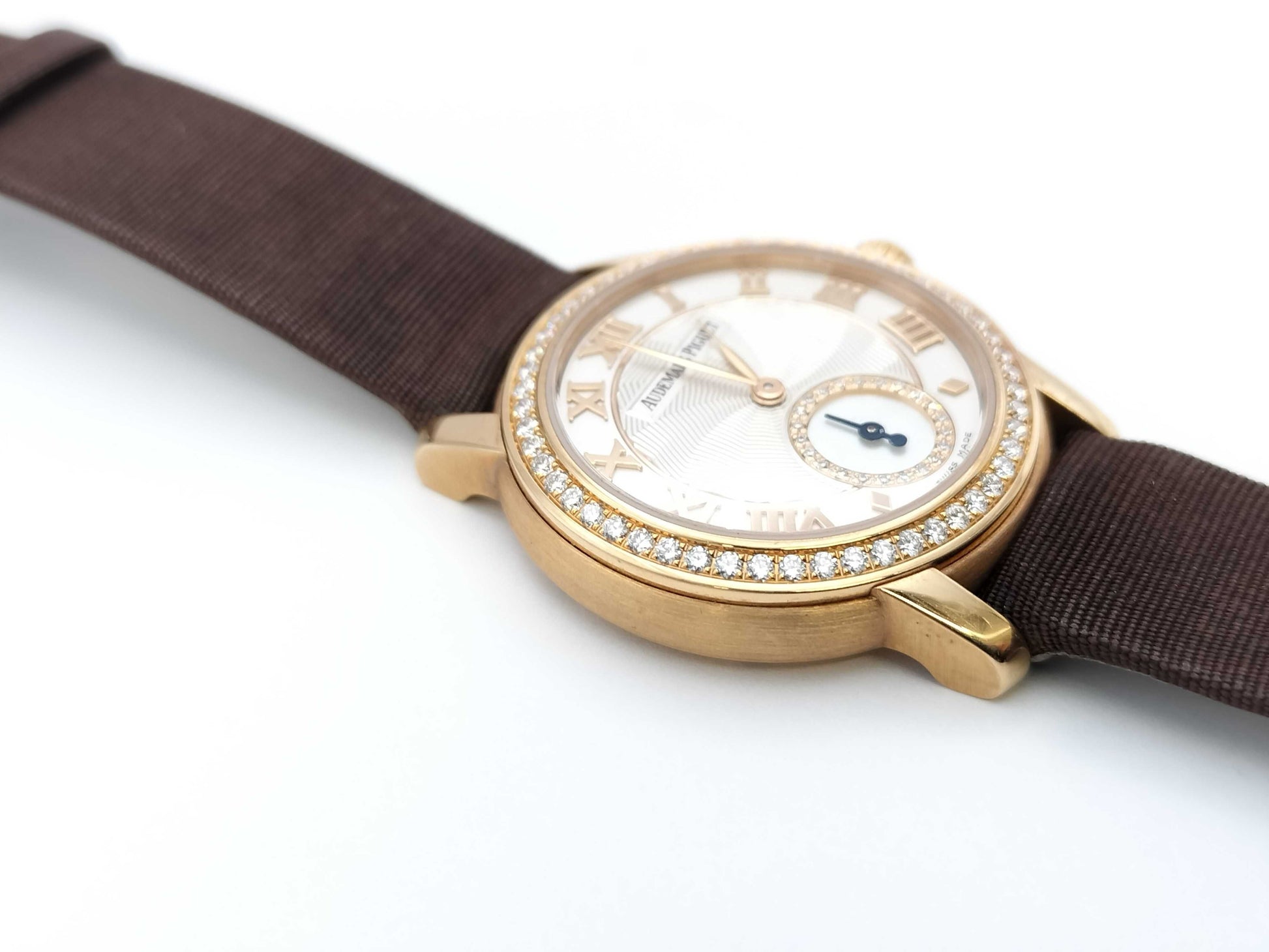 AUDEMARS PIGUET 77228OR.ZZ.A082MR.01 G72813 Manual Winding 18K Gold with Partial Shell Dial Women's Watch