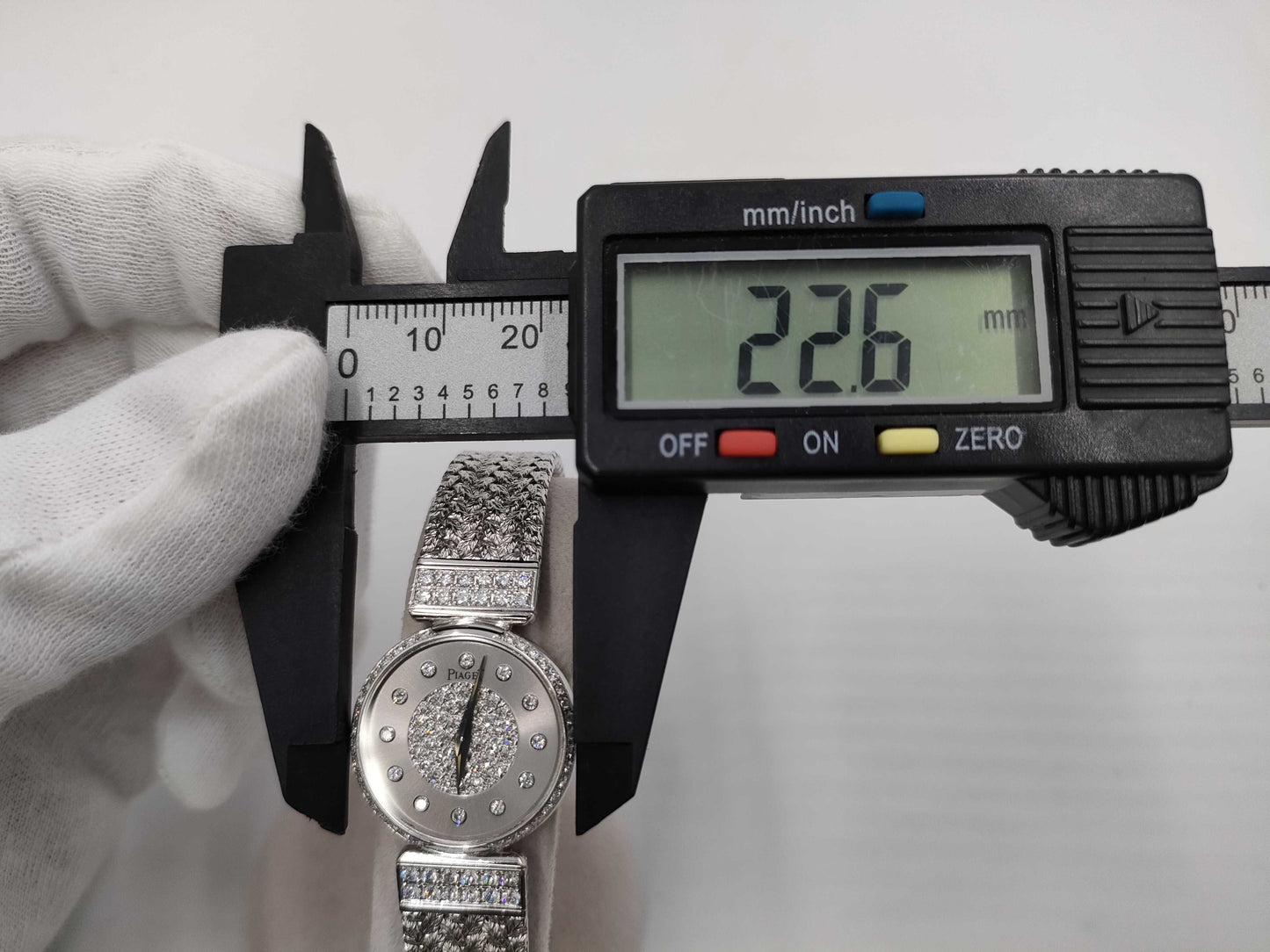 PIAGET 80552D2B 564790 Quartz Women's Watch