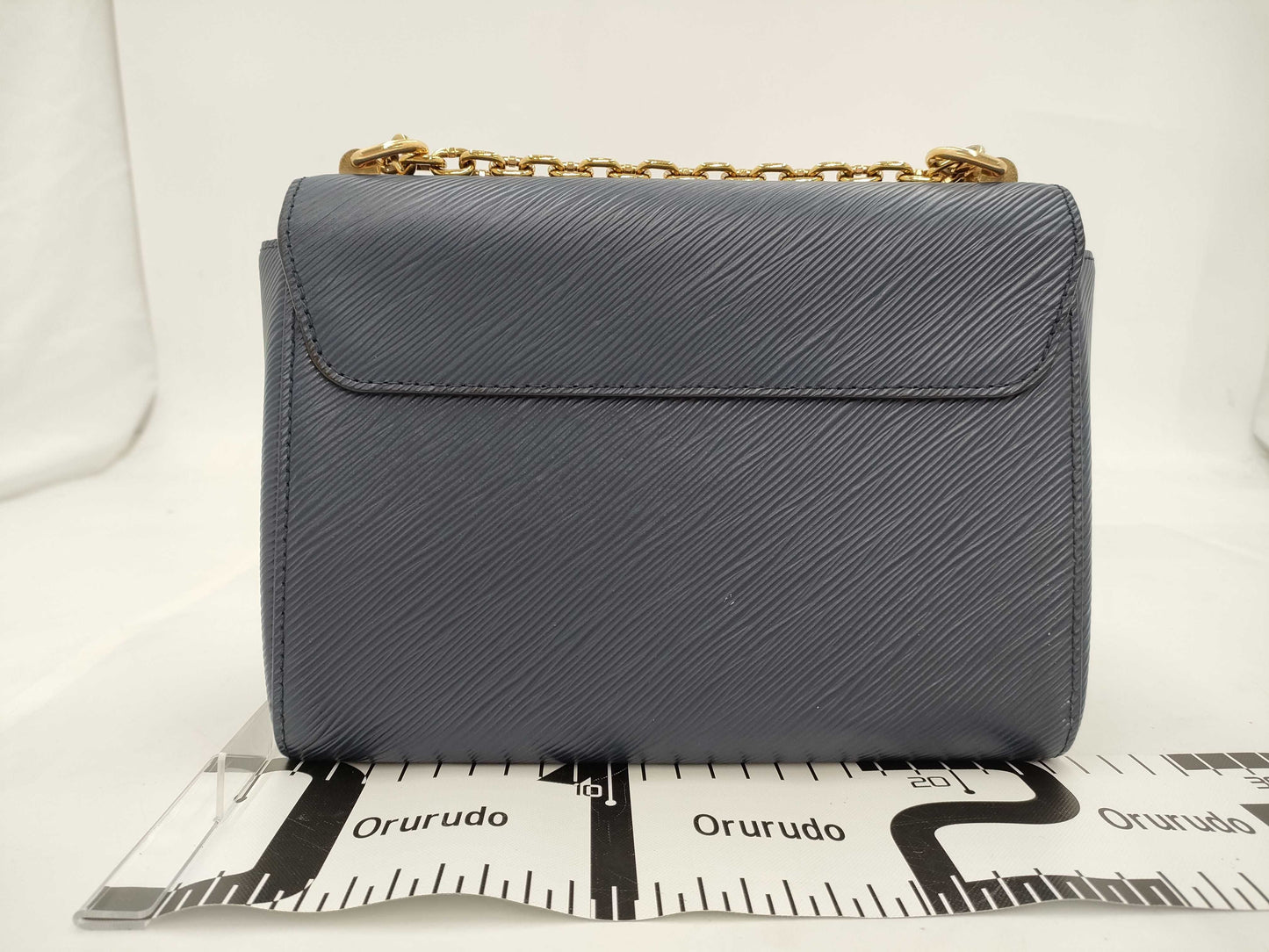 LOUIS VUITTON Louis Vuitton Epi Twist MM Shoulder Bag