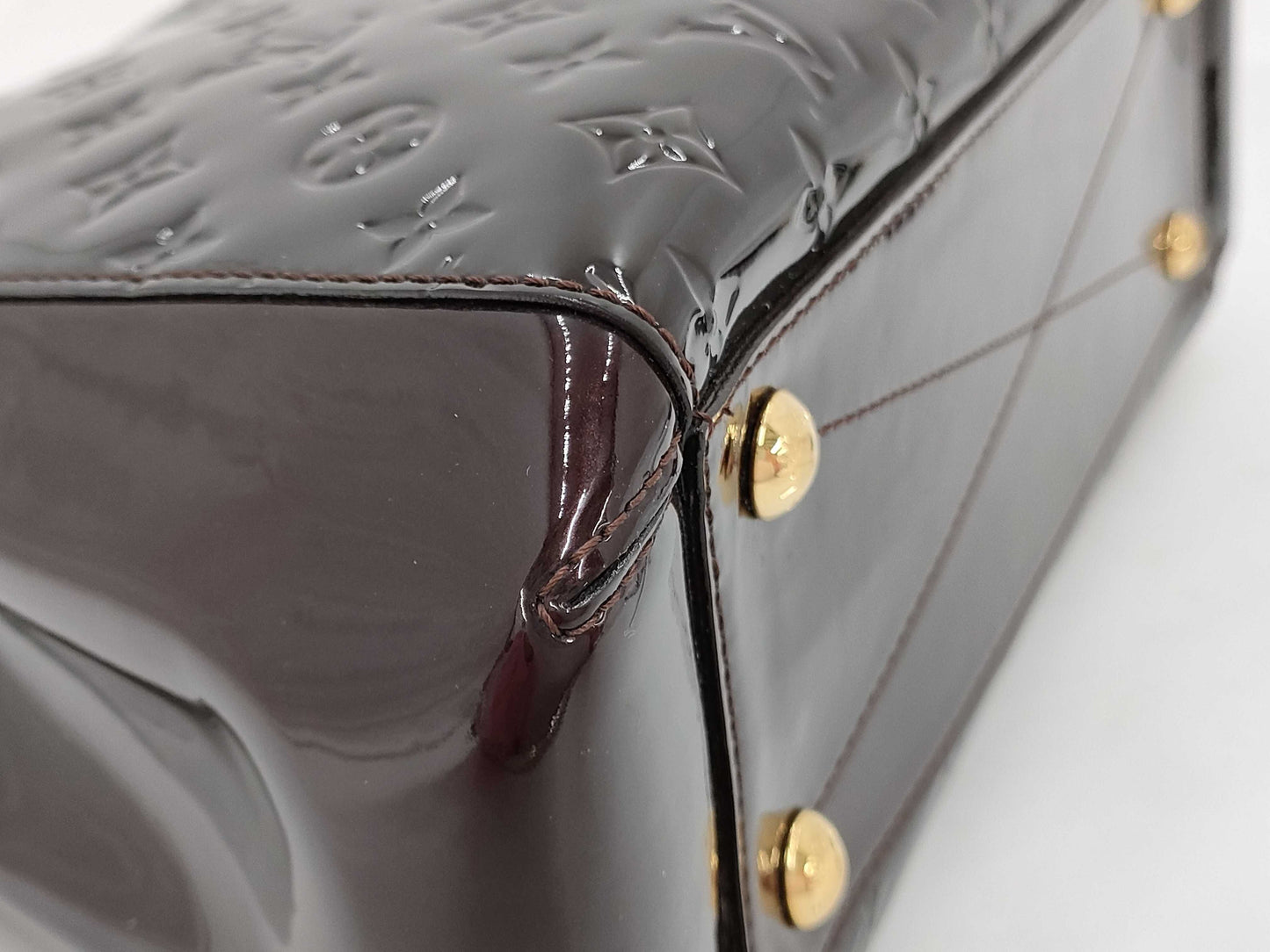 LOUIS VUITTON Louis Vuitton Verni Montaigne MM Handbag