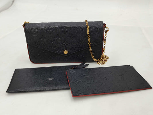 LOUIS VUITTON Monogram Ampplant Pochette Felice Shoulder Bag