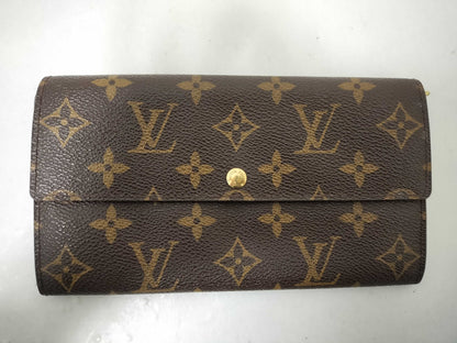 LOUIS VUITTON Monogram Louis Vuitton Wallet