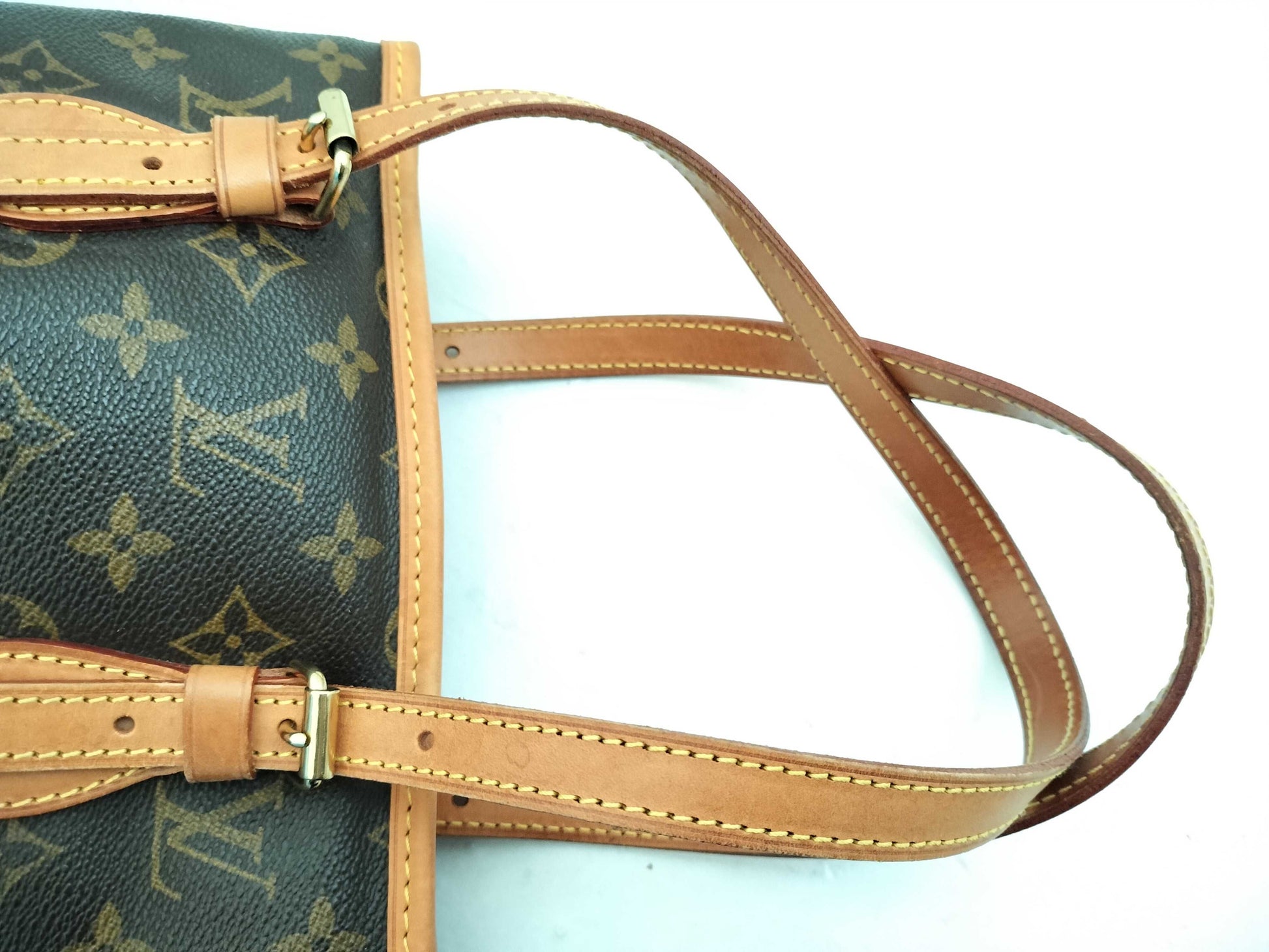 LOUIS VUITTON Monogram Louis Vuitton Tote Bag