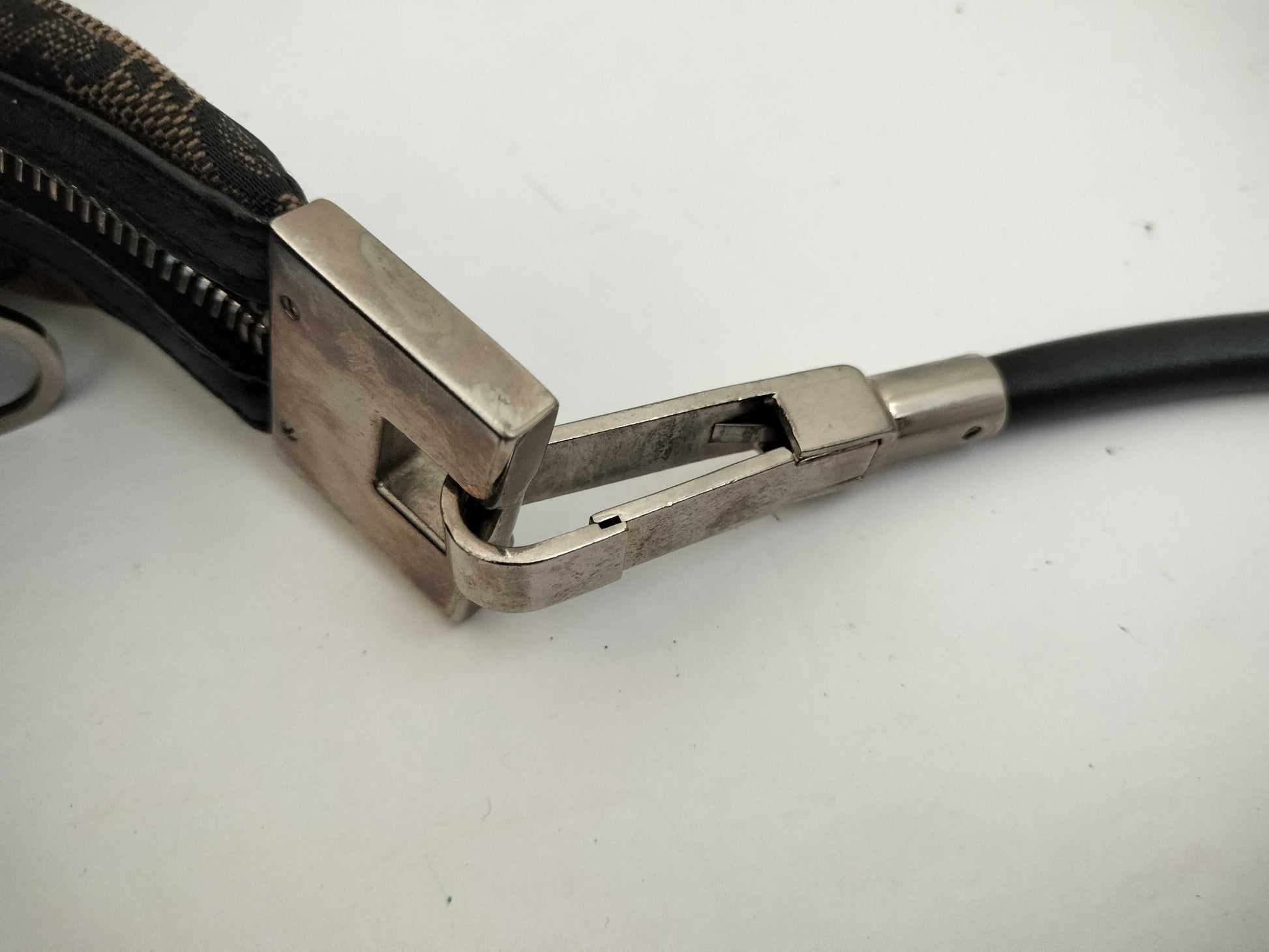 GUCCI GG Canvas Gucci Bag Accessory Pouch Shoulder Bag