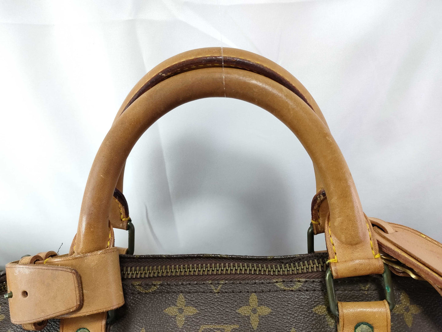 LOUIS VUITTON Monogram Louis Vuitton Keepall 55 Boston Bag
