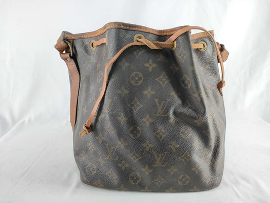 LOUIS VUITTON Monogram Vuitton Noe Shoulder Bag