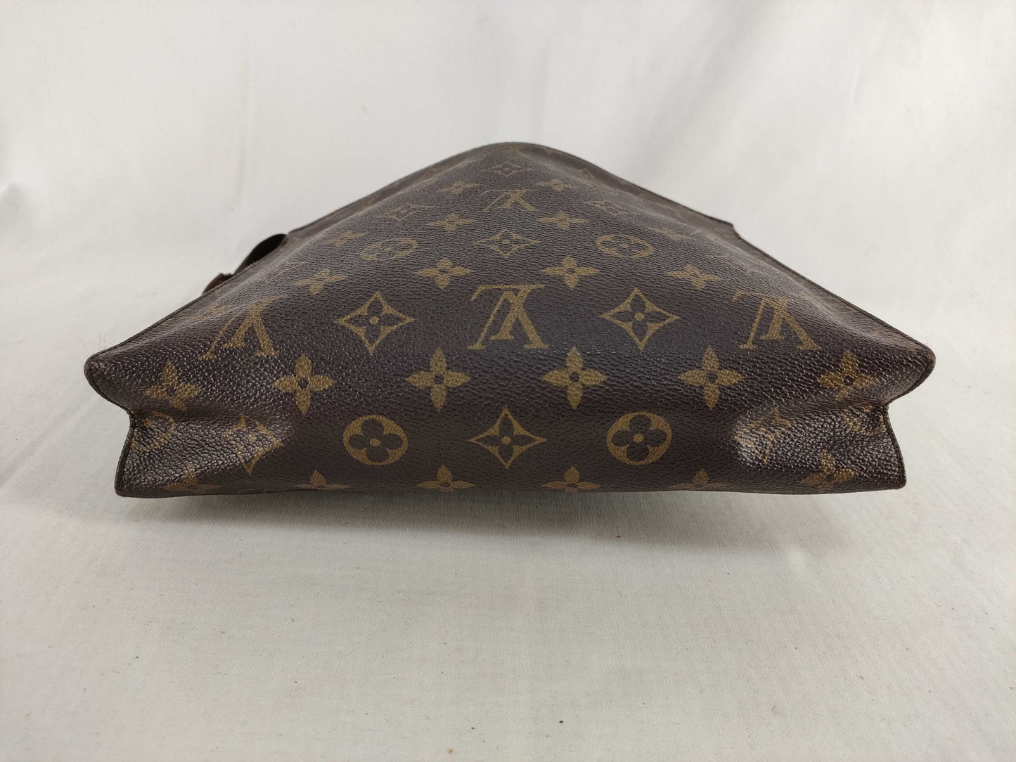 LOUIS VUITTON Monogram Vuitton Poche Toilette Pouch
