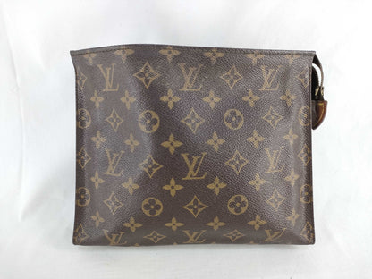 LOUIS VUITTON Monogram Vuitton Poche Toilette Pouch