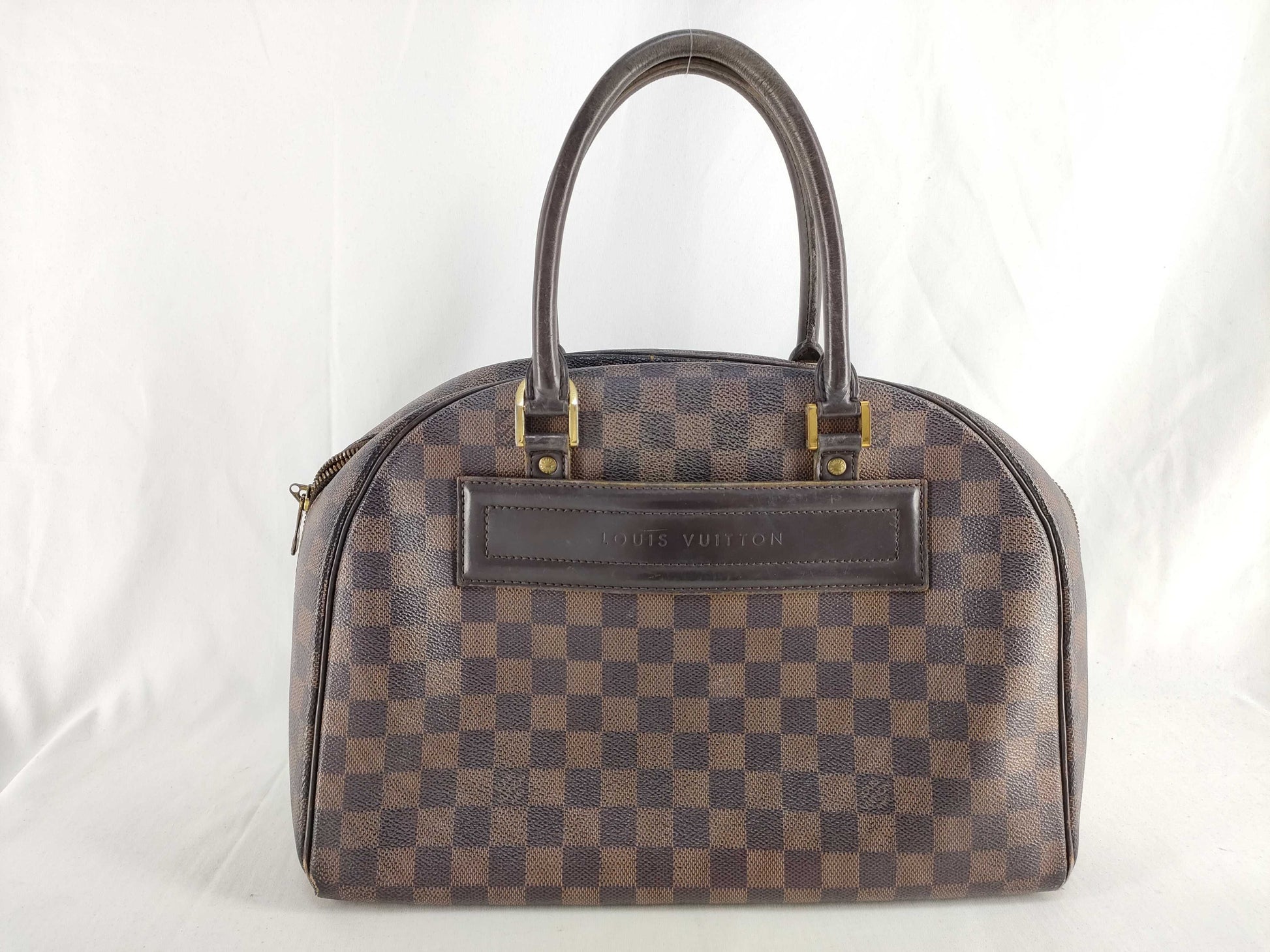 LOUIS VUITTON Damier Damier Evenu Handbag